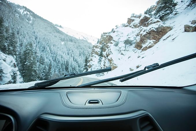 Rain-X Silicone AdvantEdge Wiper Blade 19" Windshield Wiper Blades Replacement, All-Weather Performance Lasts 2X Longer, Premium Beam, Installock Adapter for Easy Fit (Pack of 1)