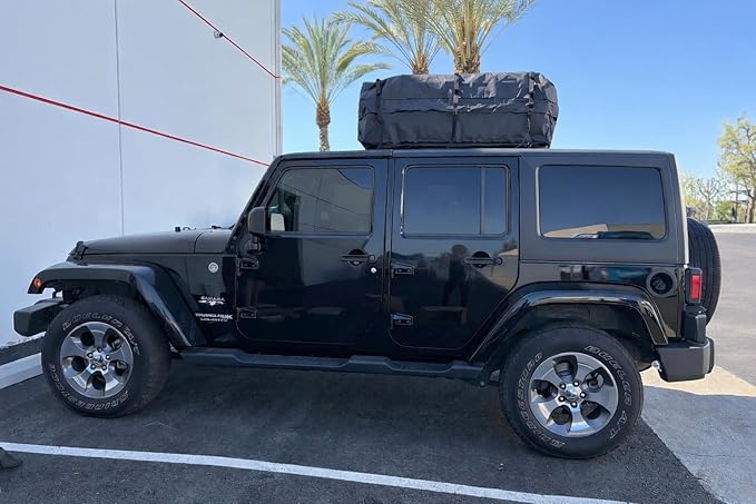SR1 Performance USA Waterproof Rooftop Cargo Bag – Car Roof Carrier for Cars/SUVs with/Without Rack, Includes Non-Slip Mat, Heavy-Duty Straps, Lock for Secure Travel Storage (15 Cubic Feet, Jeep Logo)
